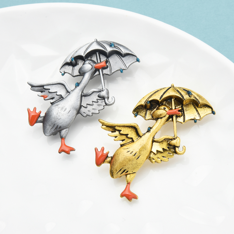 Broche Fantaisie Parapluie Garnie De Strass Bleus - Occasion Comme Neuve