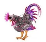 Broche coq fantaisie en métal avec strass roses et détails violets, motif stylisé avec finition soignée