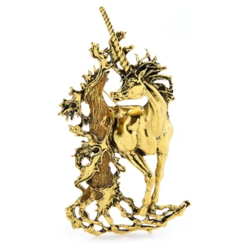Broche licorne dorée en métal avec détails soignés et finition élégante