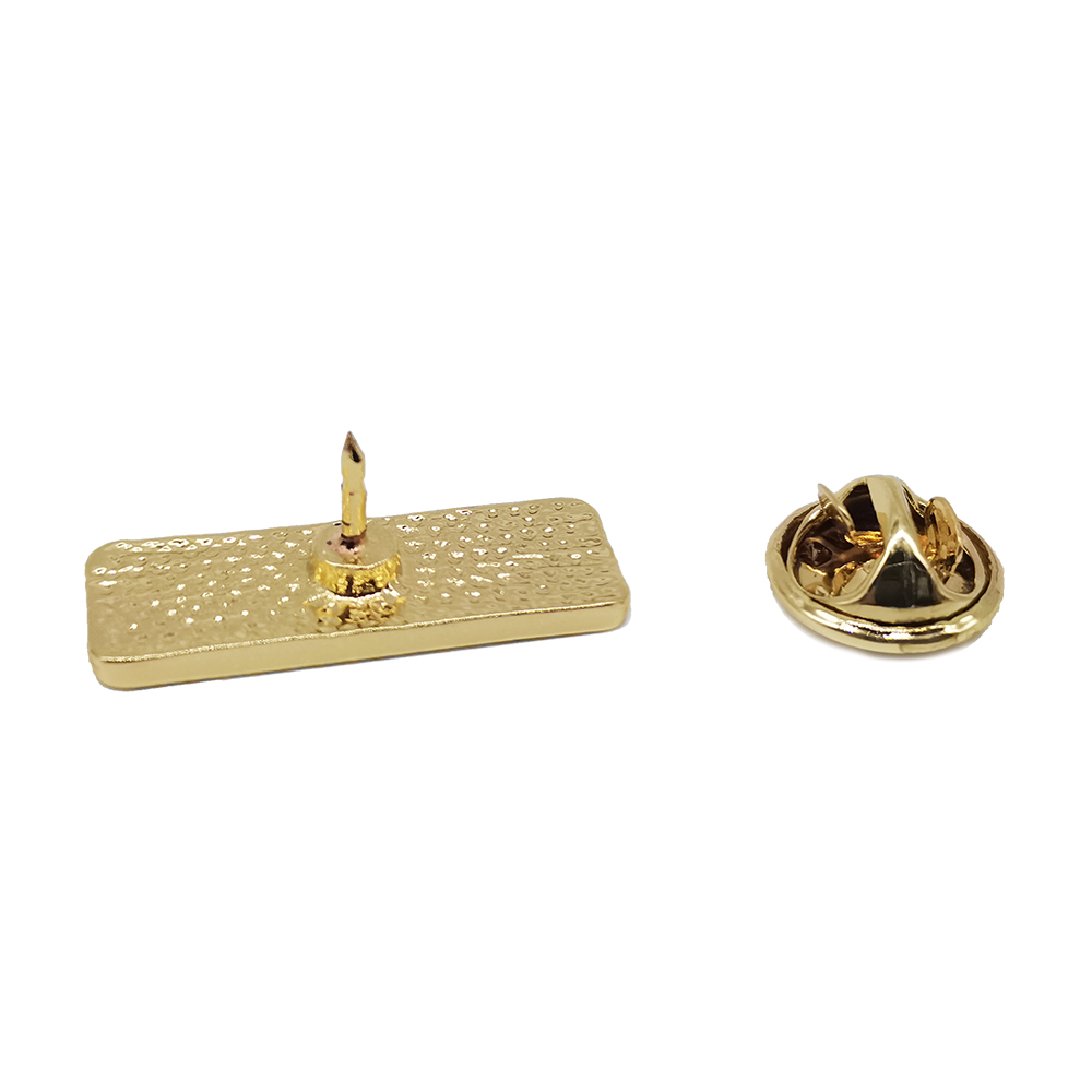 Pin's barre d'énergie doré en métal avec motif gravé et fermoir papillon séparé
